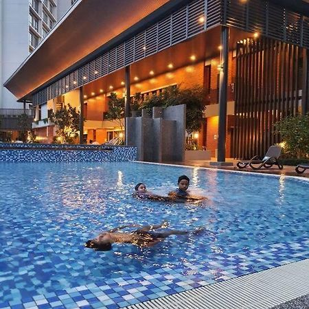 The Glass Homestay Putrajaya Esterno foto
