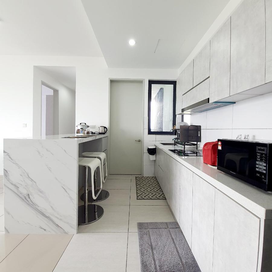 The Glass Homestay Putrajaya Esterno foto