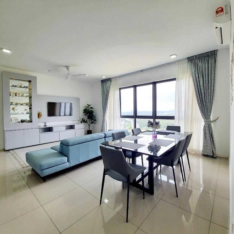 The Glass Homestay Putrajaya Esterno foto