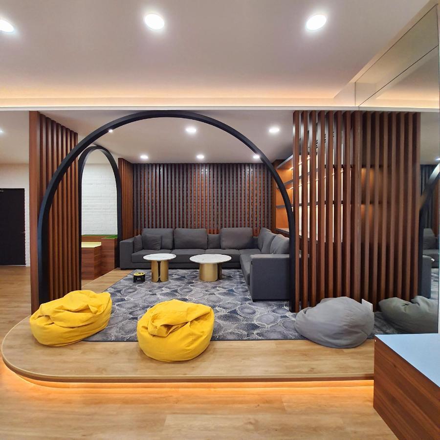 The Glass Homestay Putrajaya Esterno foto