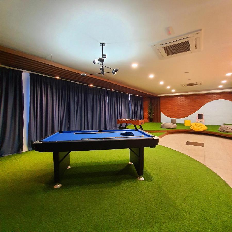 The Glass Homestay Putrajaya Esterno foto
